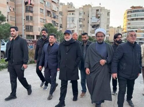 خون شهدا مسیر مقاومت را روشن می کند خون شهدا مسیر مقاومت را روشن می کند