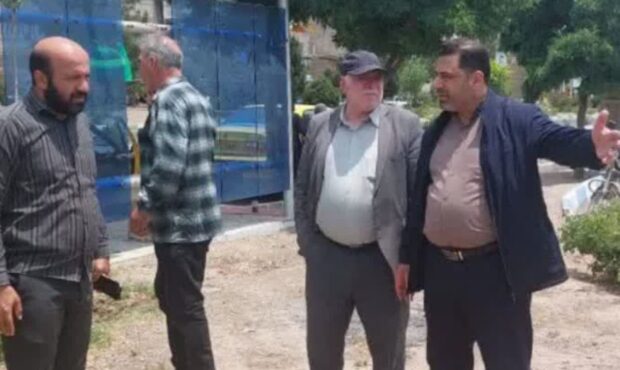 با هدف ساماندهی و احداث پایانه بازدید شهردار و رئیس شورای اسلامی شهر دستجرد از ایستگاه تاکسی‌های خطی