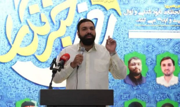 بصیرت با قلم: راهکار رسانه در خنثیسازی توطئههای دشمنان یأس بصیرت با قلم: راهکار رسانه در خنثیسازی توطئههای دشمنان یأس
