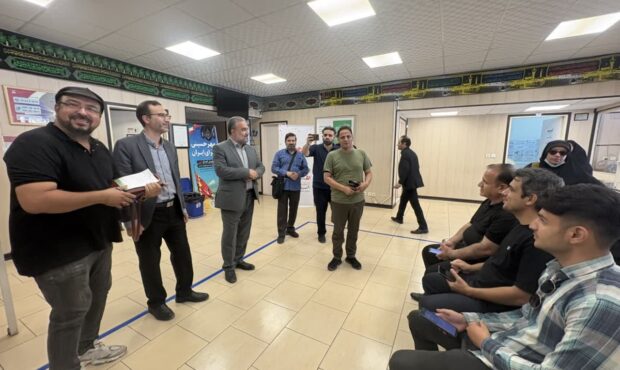 گزارش تصویری؛  قدردانی فرماندار قم در مراسم اهدای خون خبرنگاران استان
