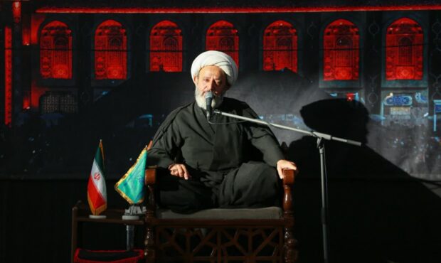 ندای توحید و مقاومت در جمکران؛ یادبود رحلت پیامبر اکرم(ص) و شهادت امام حسن(ع) ندای توحید و مقاومت در جمکران؛ یادبود رحلت پیامبر اکرم(ص) و شهادت امام حسن(ع)