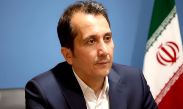 پرونده تحقیق و تفحص از شهردار سابق قم؛ چرا در کشوی شورا خاک می‌خورد؟